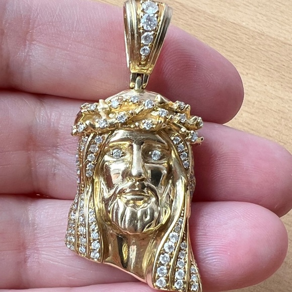 14K YELLOW GOLD LARGE DIAMOND JESUS CHRIST HEAD PENDANT LIKE